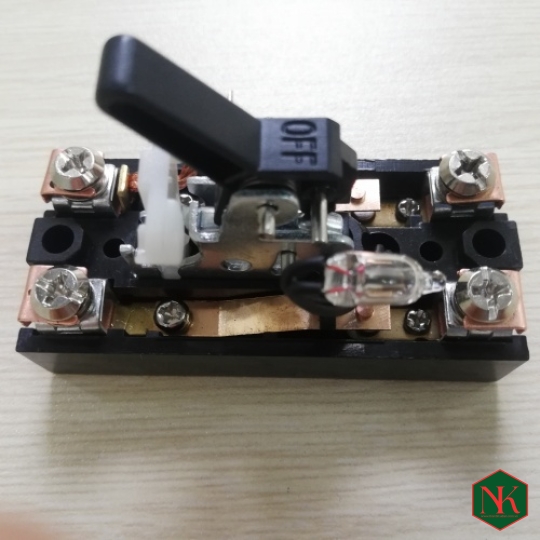 CB CÓC, CẦU DAO TỰ ĐỘNG 40A LAP