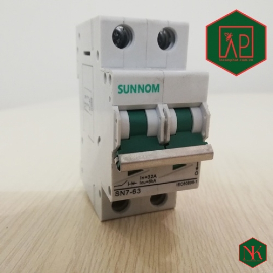 MCB DC 2P 32A-800V SUNNOM 