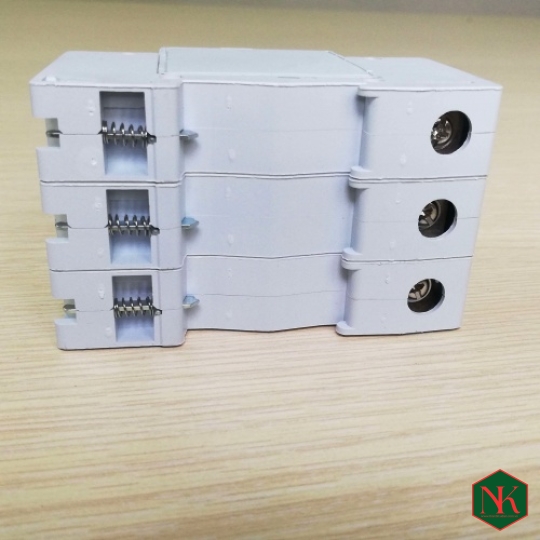 CHỐNG SÉT AC 3P 385V 10KA-20KA SUNNOM