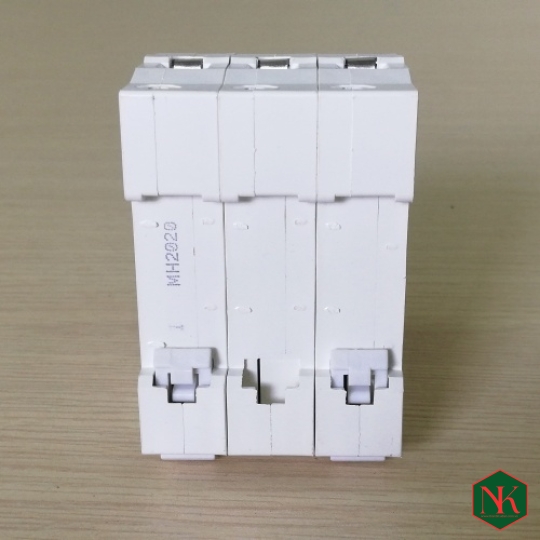 THIẾT BỊ TỦ ĐIỆN