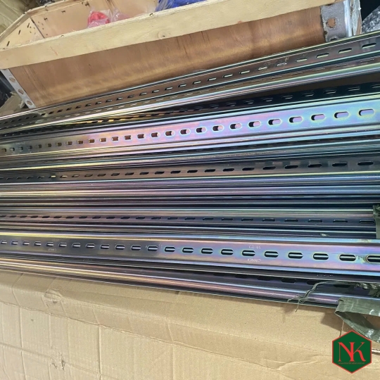 THIẾT BỊ TỦ ĐIỆN