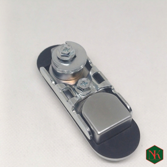 KHÓA TỦ ĐIỆN AB303.2